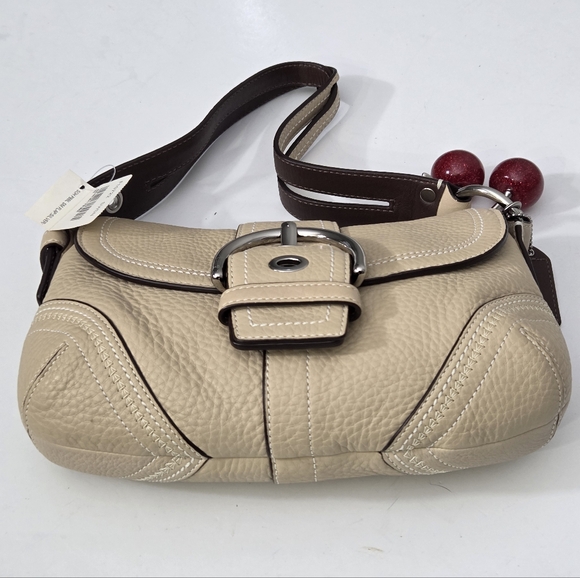 NWT VINTAGE Y2K COACH SOHO PEBBLE LEATHER SMALL BUCKLE FLAP HOBO BAG 10722 - Picture 9 of 9